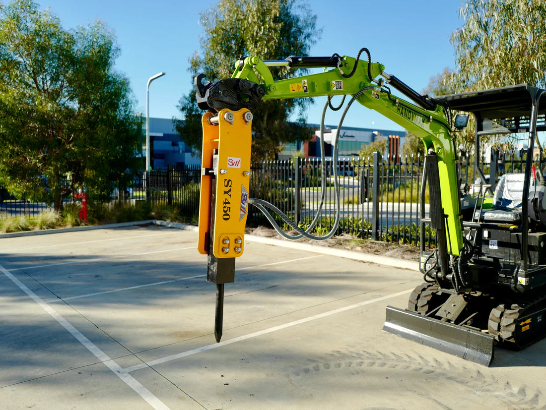 Crusher Attachment Safety: Tips for Using HANDYMAX Excavator HME18