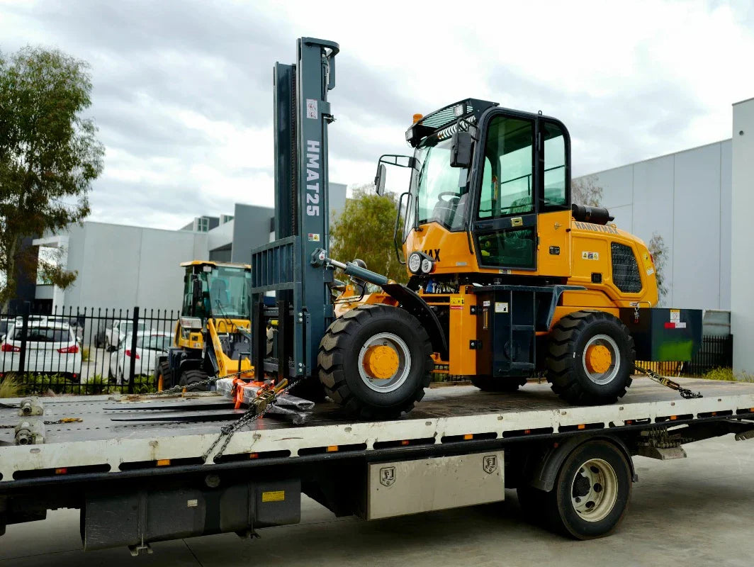 Explore the HANDYMAX All Terrain Forklift HMAT25
