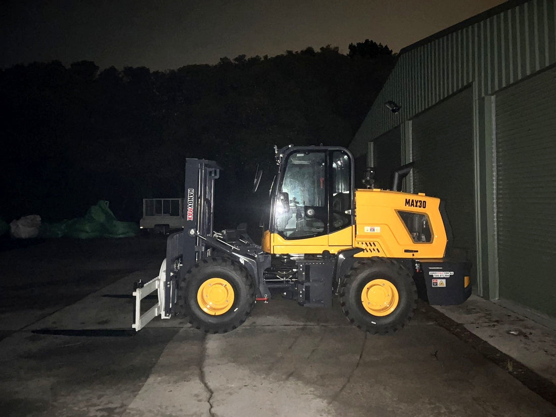 HMAT30 All-Terrain Forklift: 3-Ton Capacity for Tough Australian Sites