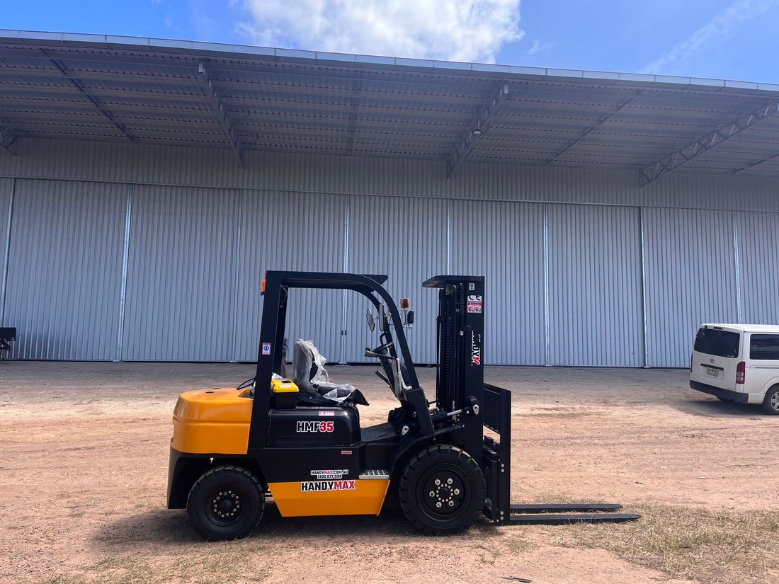 HMF35 Diesel Forklift Just Arrived at a Customer’s Factory