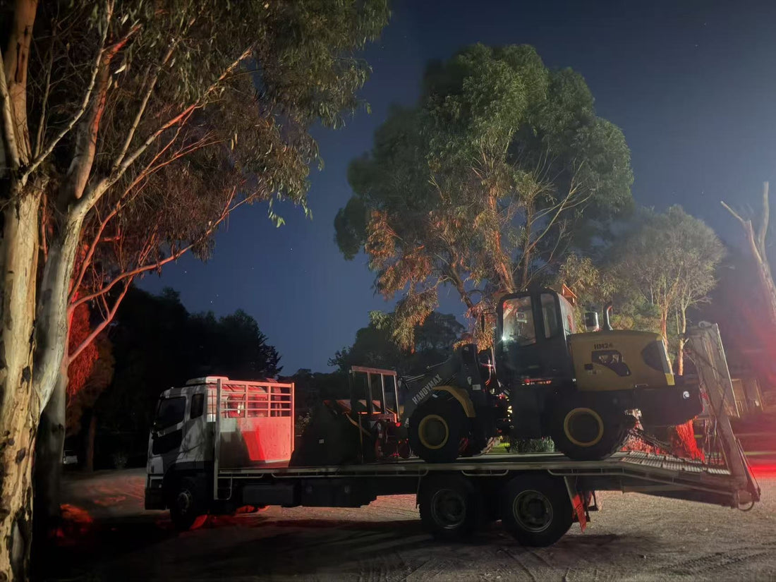 HandyMax HM24 Wheel Loader Night Transport