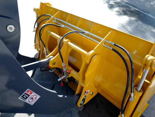 Exploring the Advantages of Handymax C3 Hydraulic Quick Hitch