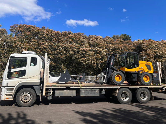 Handymax HMAT30 4WD All-Terrain Forklift