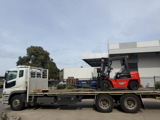 HMF25 Diesel Forklift Ready for Industrial Operations
