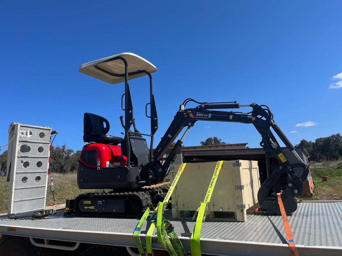 Unleash the Power of Versatility with the HME10 Excavator!