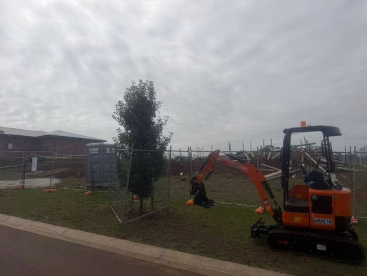 HME18 - Mini Excavator - HandyMax heavy machinery equipment