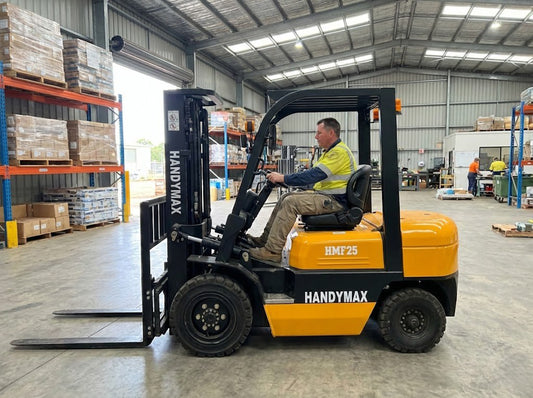HandyMax Machinery Forklift HMF25 industrial the is sit-down counterbalanced with yellow chassis and black