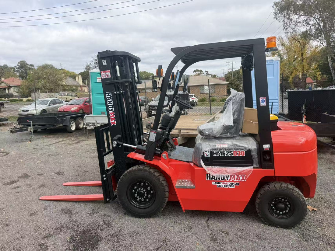 HMF25 Diesel Forklift - Powerful 2.5T Material Handling