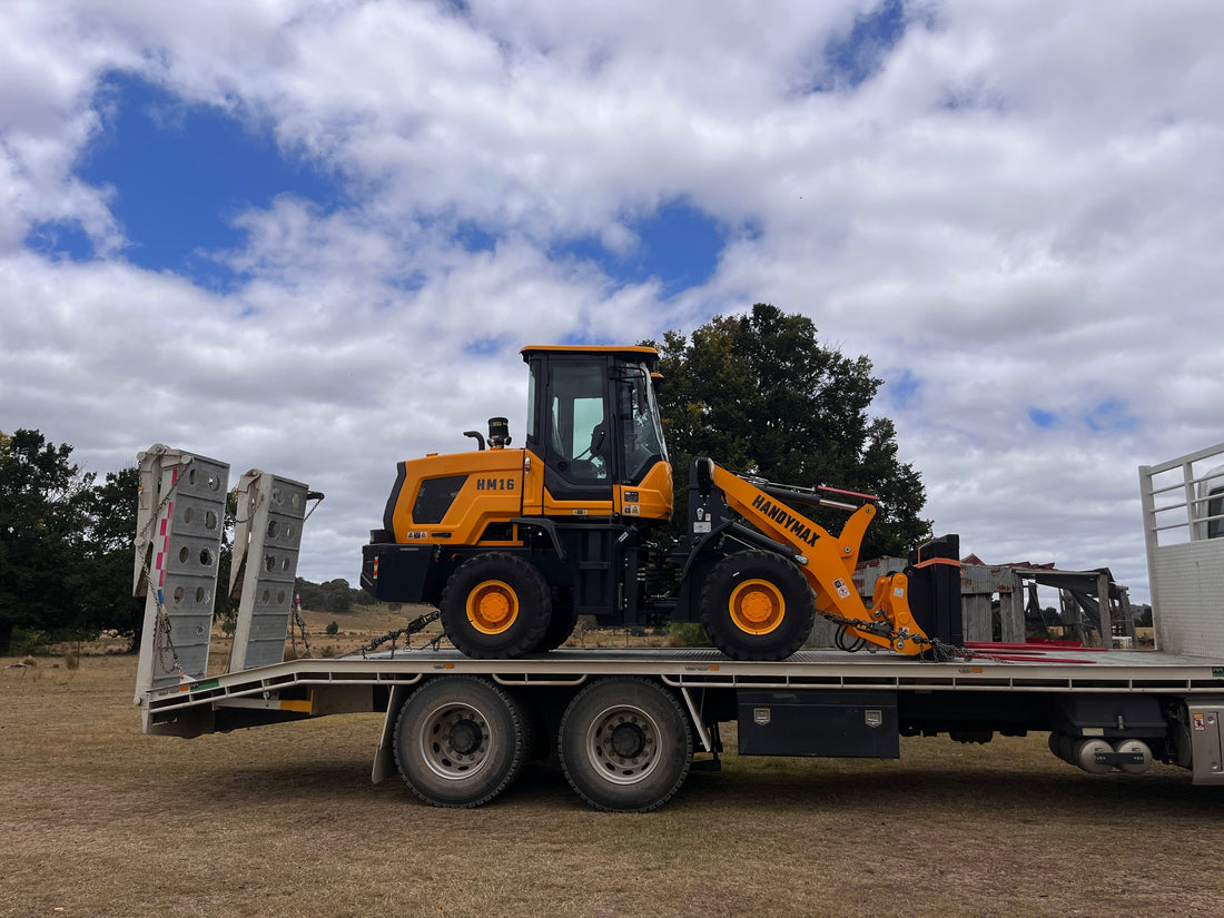 Handymax HM16 Wheel Loader – The Perfect Fit for Small Farms and Property Maintenance