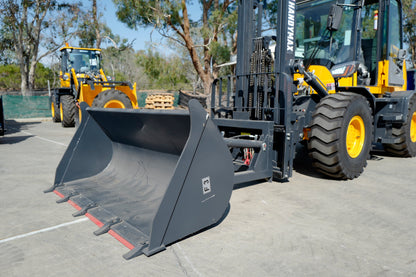 Forklift Tilting GP Bucket